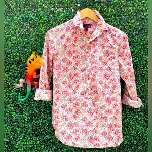 Elevate your everyday look with this iconic J.Crew Liberty shirt!